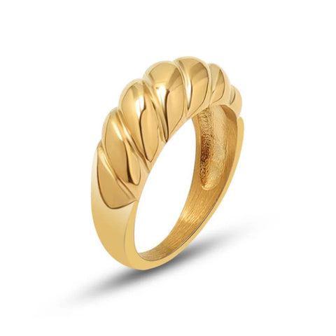 Croissant Chunky Gold Ring